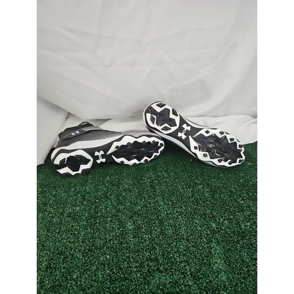 Under Armour Mens UA Highlight Hammer MC Football Cleats 3025085-001 - Black 12 main image 8
